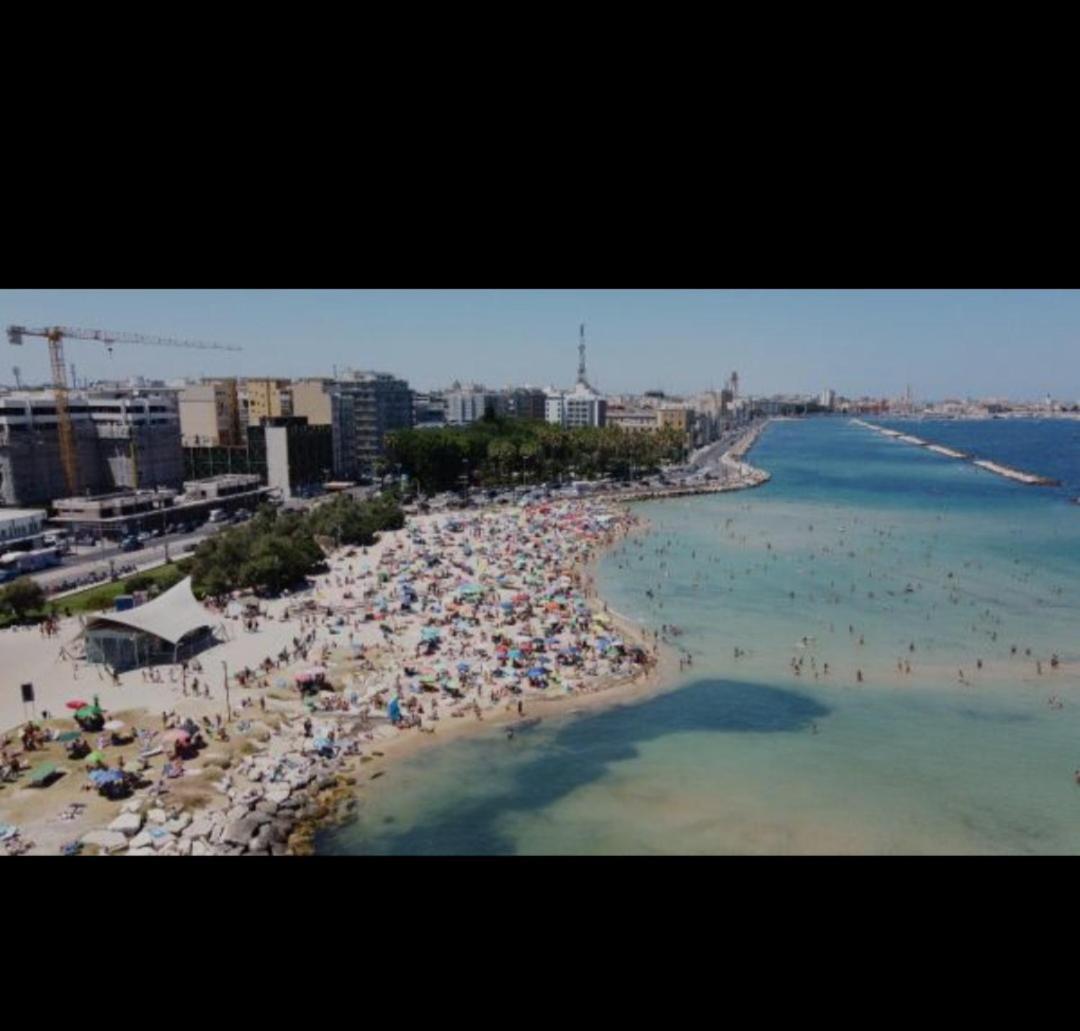 Casa Vacanze Manthy Posizione Centrale Bari Dış mekan fotoğraf